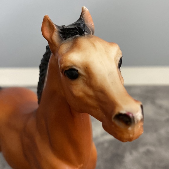 Breyer Vintage Running Mare and Foal Set - Picture 6 of 15